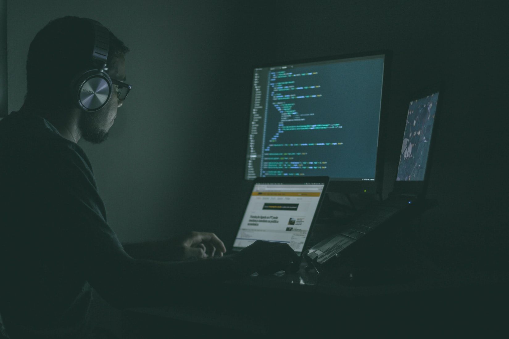 CURSO DE ESPECIALIZACIÓN EN CYBERSEGURIDAD