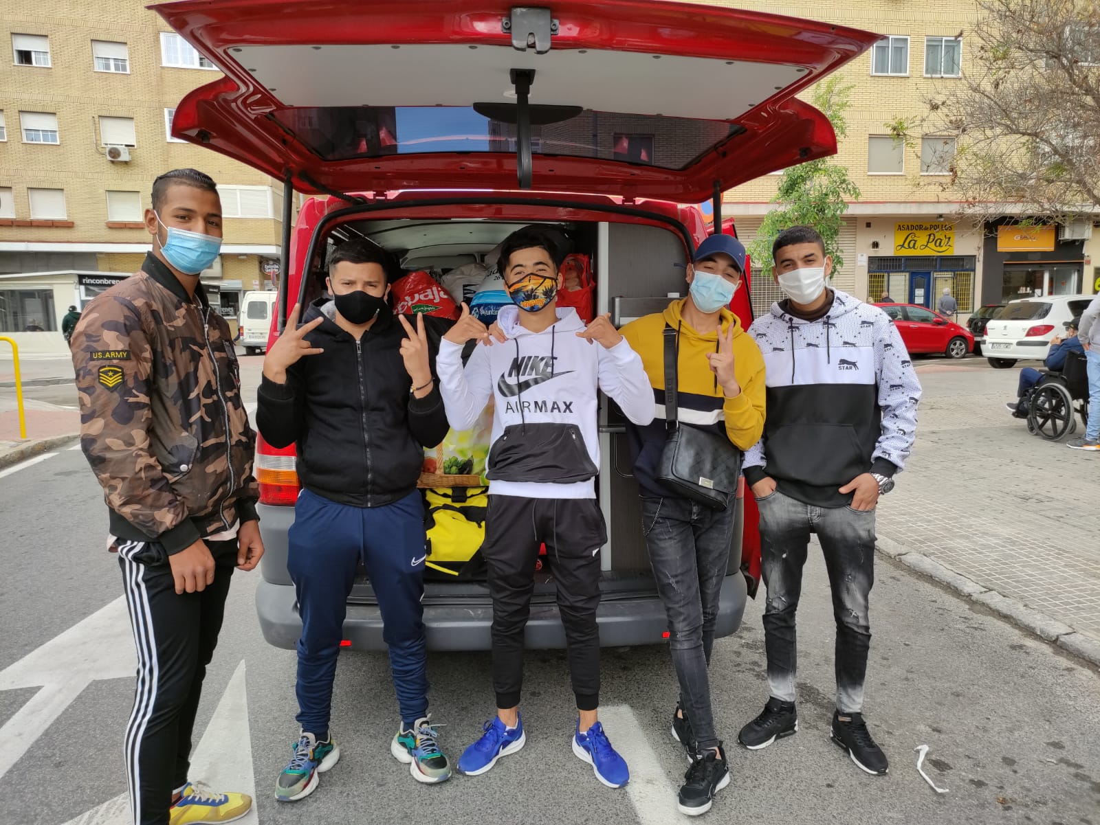 SolidarizAlberti continua colaborando con el barrio